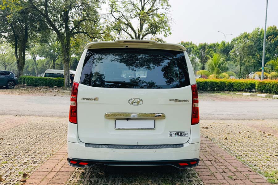 Hyundai Starex MPV