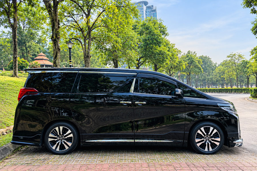 Alphard 豪华 MPV