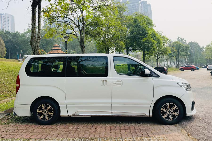 Hyundai Starex MPV